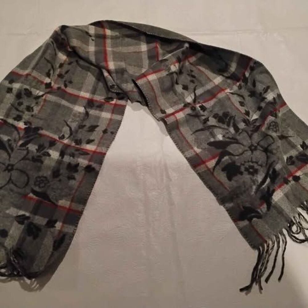 Brand New Croft & Barrow Scarf